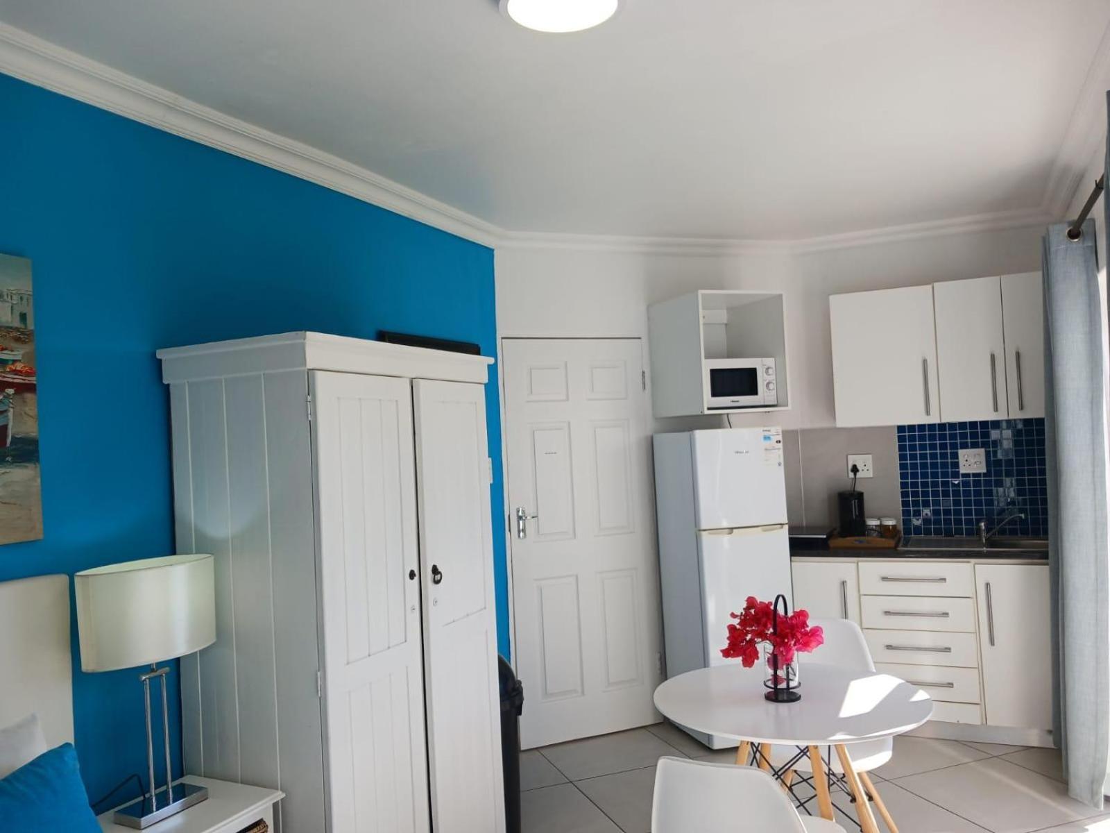 Saldanha Bay Lodge Room photo
